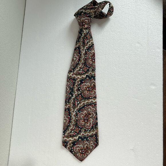 Pierre Cardin Silk Neck Tie - Picture 2 of 7